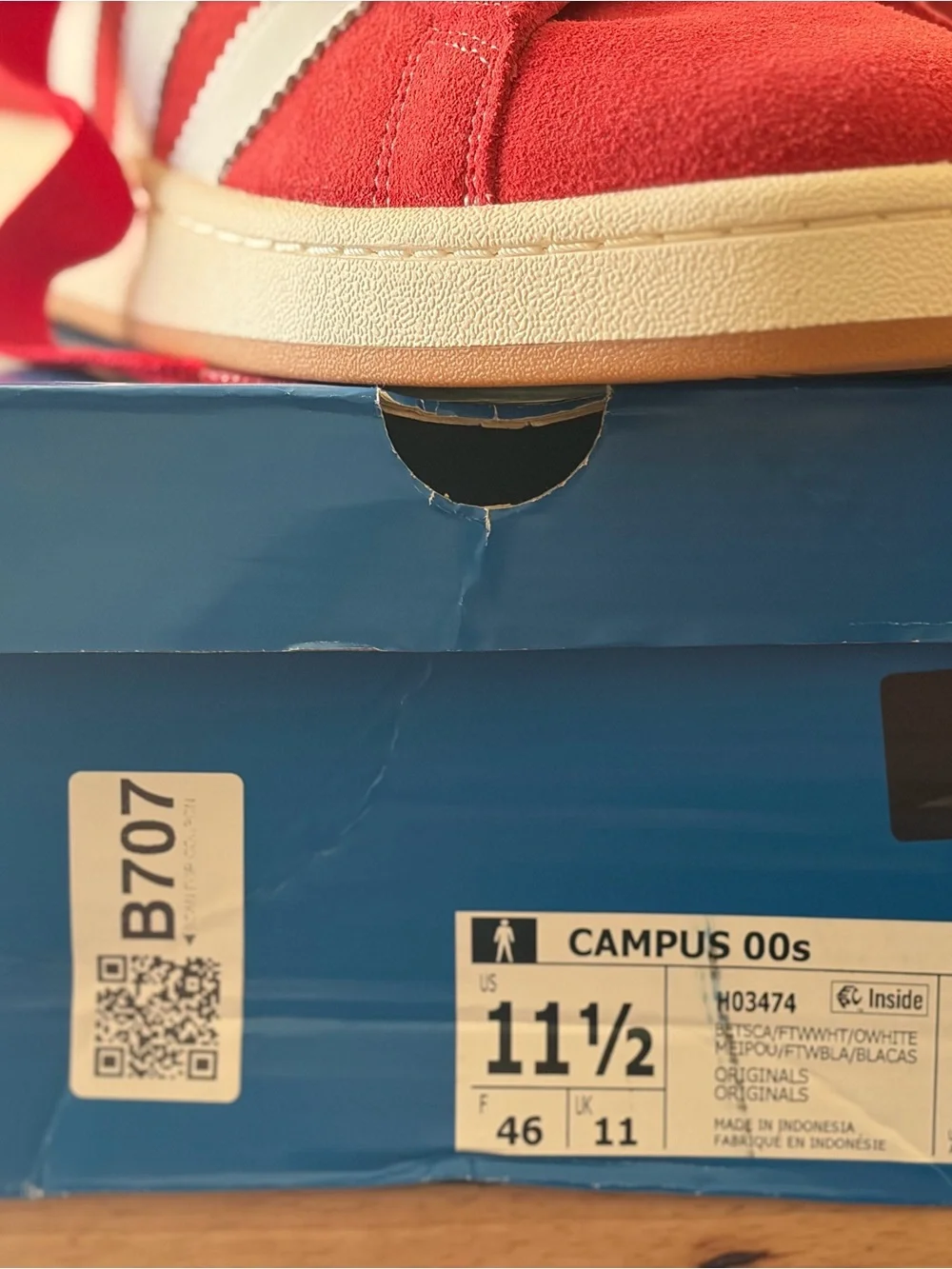 Addias Campus Men’s Red Suede Sneakers with White Stripes